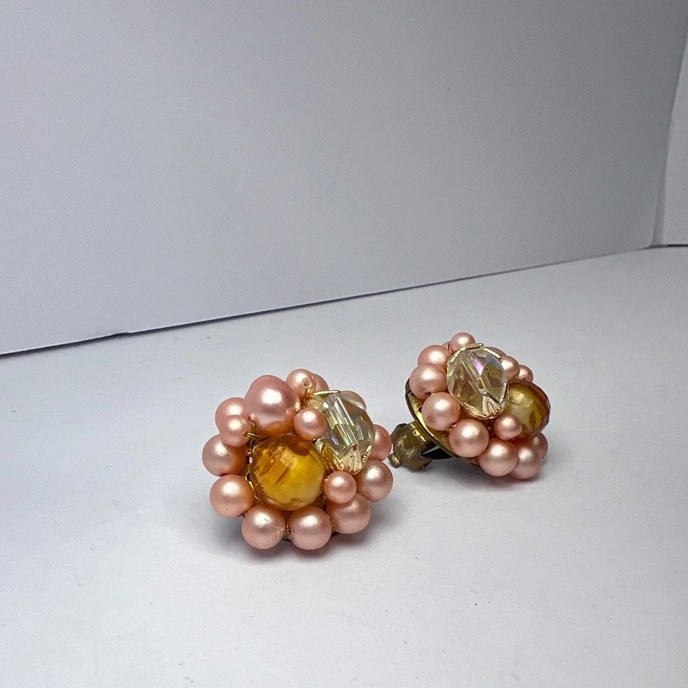 Vintage Japan Pink Faux Pearl Beaded Clip On Earrings Mid Century Classic Preppy